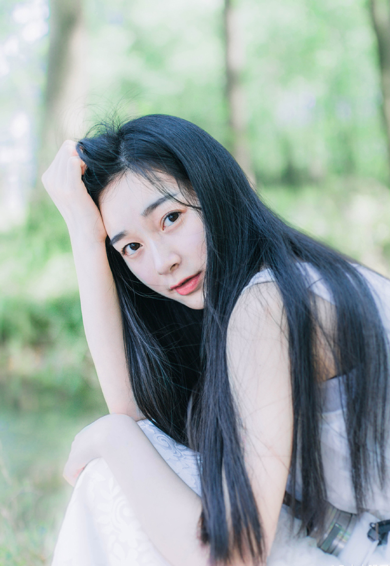 “攻！”抹了一把脸颊上渗出来的血水，吕蒙的目光瞬间变得森冷起来，没有再废话，陈到已经用他的行动告诉了吕蒙他的选择，既然找死，那边就成全你！